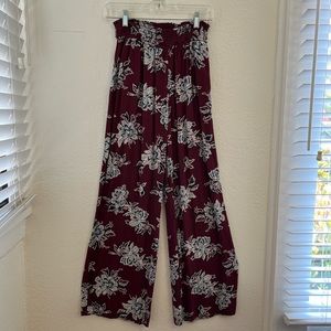 Abercrombie & Fitch Flowy Floral Wide Leg Pants